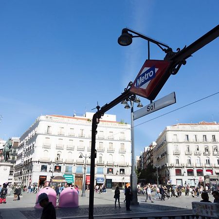Puerta Del Sol Lejlighed Madrid Eksteriør billede